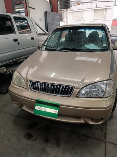 Kia Carens 2002