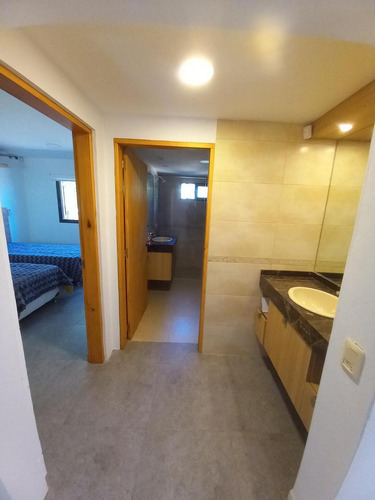 Imagen 10 de 14 de Casa - La Juanita. 3 Dormitorios Y 3 Baños