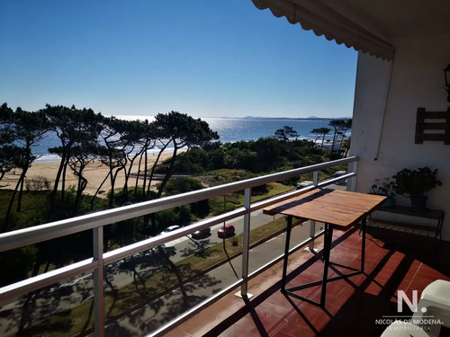 Vende Impecable Departamento Con Vista Al Mar, En Mansa De 1 Dormitorio.