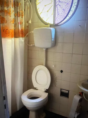 Vendo Casa Com Espaço Maravilhoso !