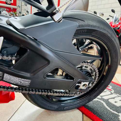 Honda Cbr 1000 Rr-r Fireblade Sp - Ano 2022 - Km 4.000