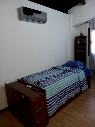 Vendo Preciosa Casa Con Piscina En La Boyera. 510 M2