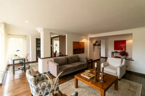 Apartamento En Venta En Cerros De Niza. Cod V1106024