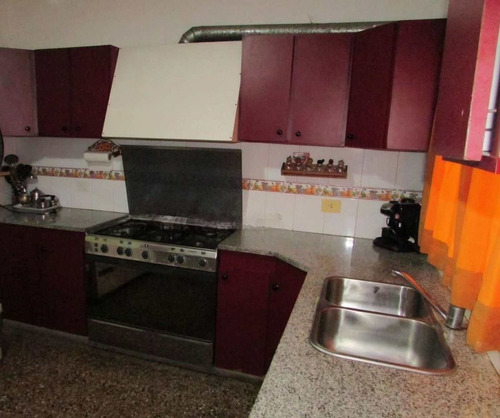 Venta Quinta 4 Ambientes Pileta Quincho Arboleda