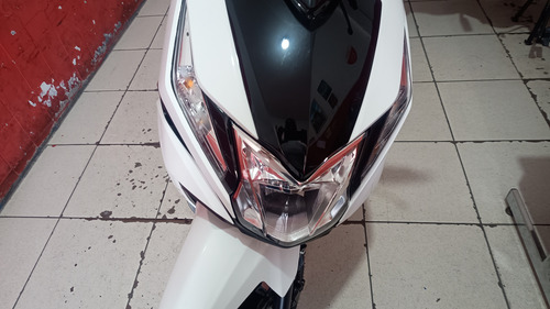 Honda Elite 2025 Com Apenas 76 Kms