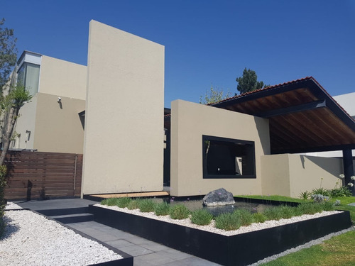 Imagen 2 de 25 de Casa En Venta El Campanario, Querétaro Campo De Golf Y Lago.