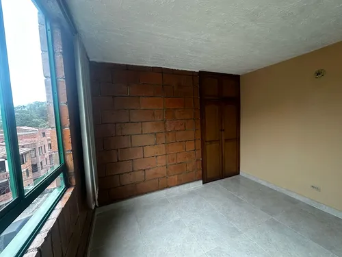 Apartamento En Arriendo Ubicado En Bello Sector Bucaros (26902).