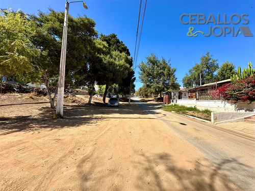 Casa En Venta De 4 Dorm. En Quilpué