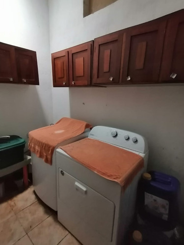 Imagen 28 de 30 de Vendo Hermosa Casa Con Amplio Terreno (2,389.89 Vrs²), Excelente Ubicación, Excelente Precio