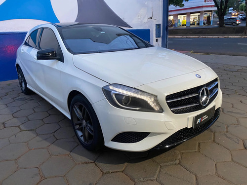 Mercedes-Benz A 200 1.6 TURBO 16V FLEX 4P AUTOMÁTICO