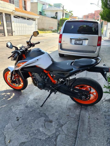 - Duke 890 R / Acepto Cambios - 2020 - 18,000 Kms - 1 Dueño