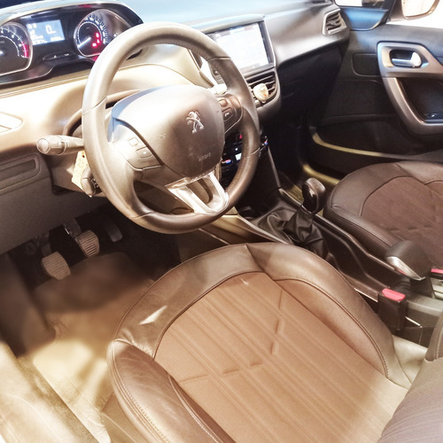 Imagen 9 de 10 de Peugeot 2008