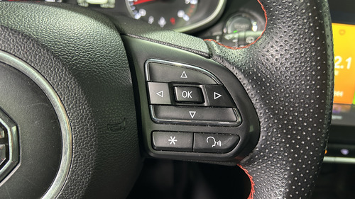 MG ZX 1.5 Com Mt