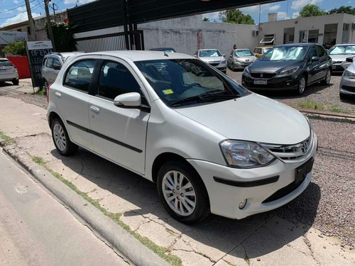 Toyota Etios 1.5 Xls 2015
