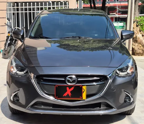 Mazda 2 GRAND TOURING LX