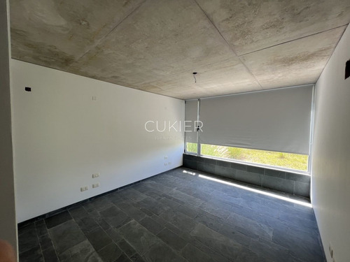 Imagen 16 de 18 de Alquiler De Temporada Y Alquiler De Apartamento 2 Dormitorios A Estrenar Duplex Con Piscina Propia Y Primera Linea Al Mar En Punta Ballena