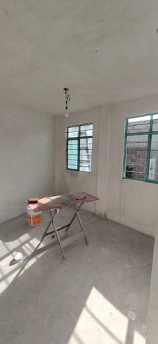 Terreno En Venta Ecatepec, Bardeado.