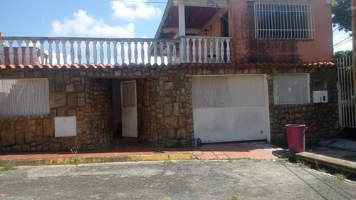 Casa En Venta La Rosa, Sector La Colina, Guatire