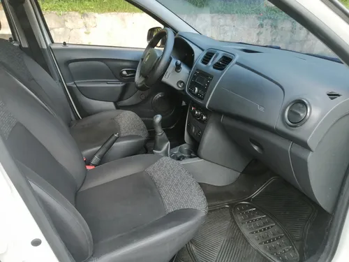 Renault Logan 1.6 Authentique / Life. Mecánico