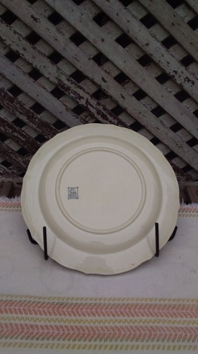 Fuente Circular, Loza, Grindley