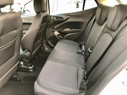 Imagem 10 de 13 de Fiat Argo Drive 1.0 Completo