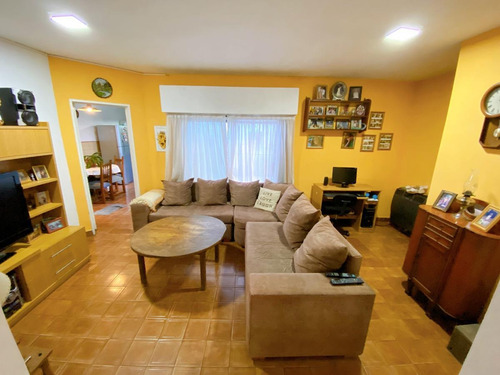 Imagen 5 de 24 de Casa - S.fer.-vias/centro