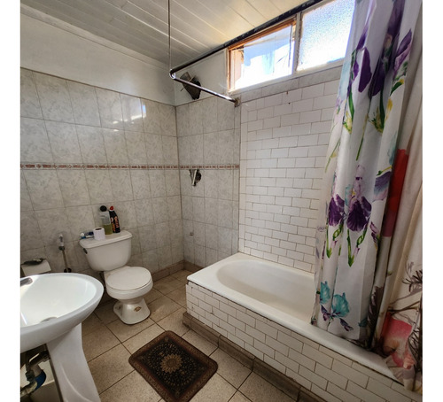 Casa En Plena Av. Balmaceda. Ideal Para Comercio. De 1340 M2