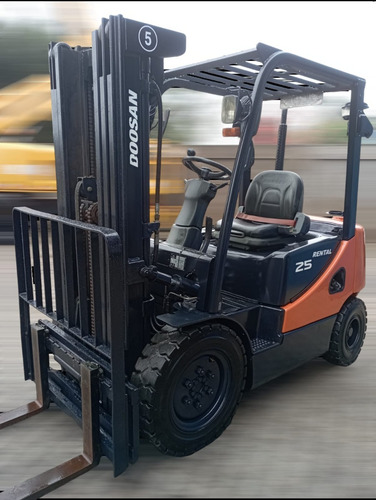 Auto Elevador Doosan Ds25 Entrega Y Cuotas Dta Iva