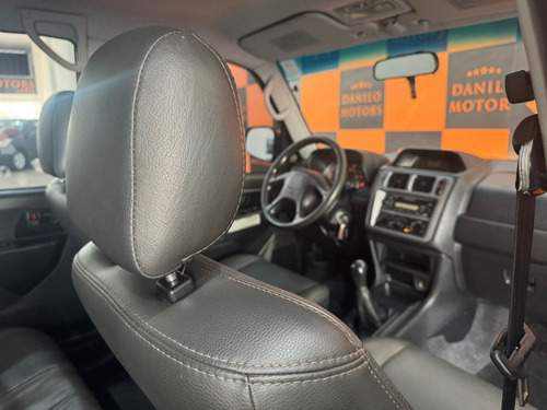 Mitsubishi Pajero TR4 2.0 FLEX 4X4