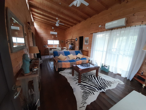 Dueño Vende Casa (con Escritura) En Segunda Sección Delta De San Fernando, Arroyo Paycarabi Y Paraná De Las Palmas. Cabaña Amarilla