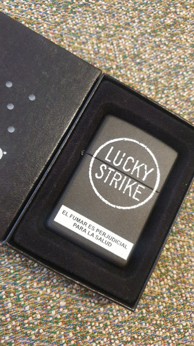 Encendedor Zippo Lucky Strike Coleccionable Como Nuevo (Usado)