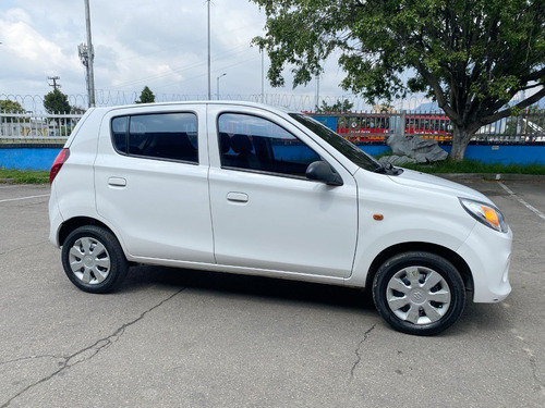 Imagen 13 de 25 de Suzuki Alto 800 Glx 2018