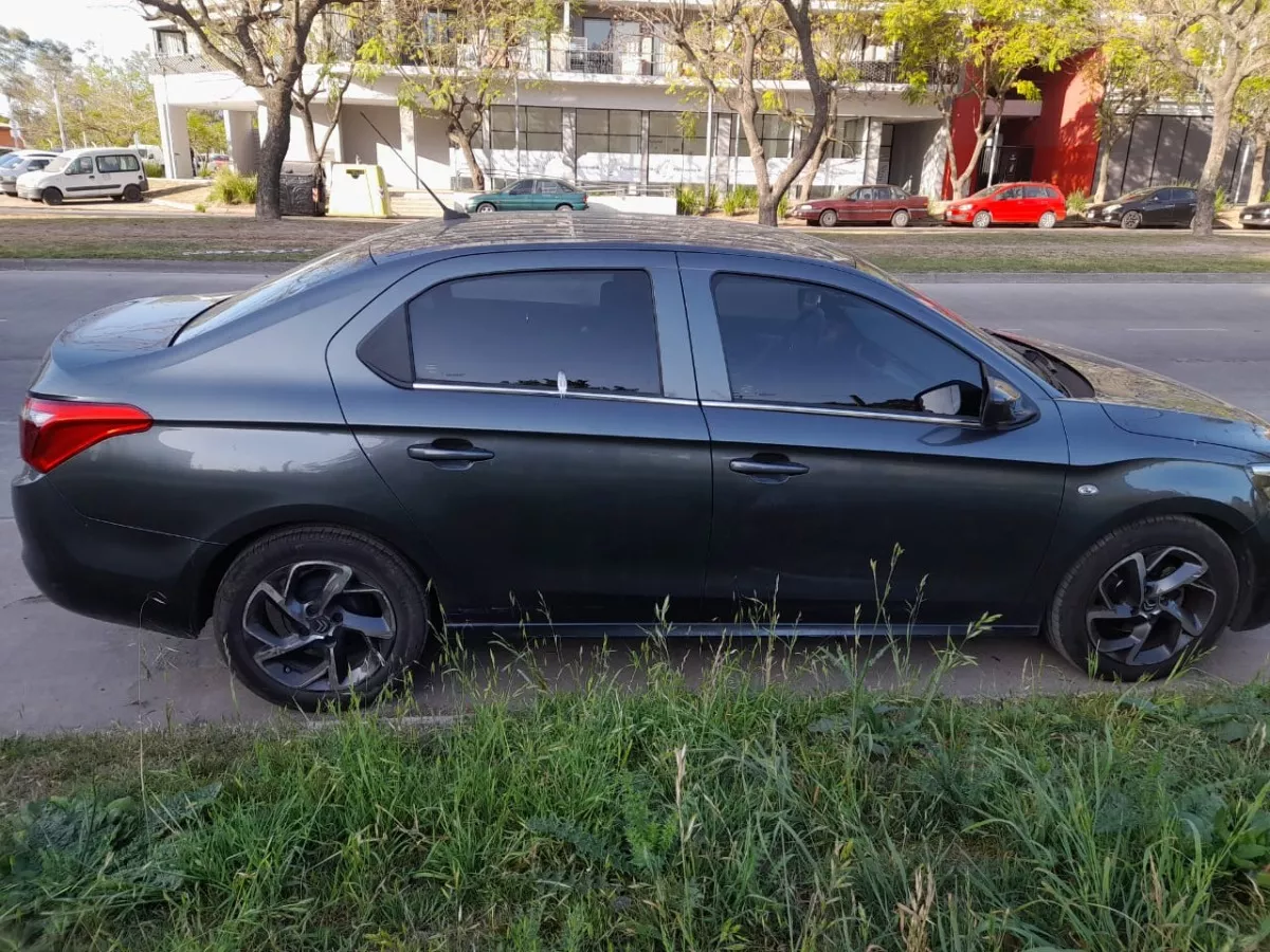 Citroën C-Elysée 1.6 Feel Hdi 92