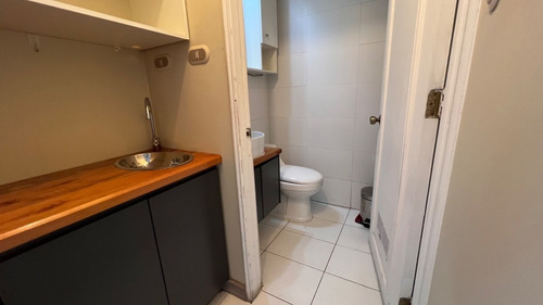Imagen 6 de 11 de Venta Excelente Oficina 403 En Edificio Santa Maria