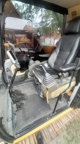 Cat 320d..2