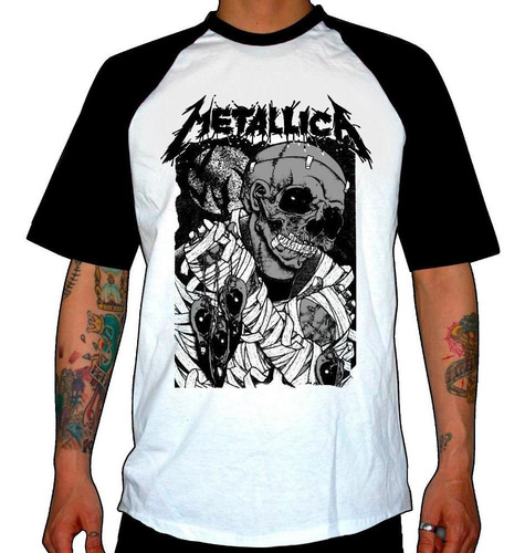 Imagen 1 de 2 de Remera Combinada Metallica Justice