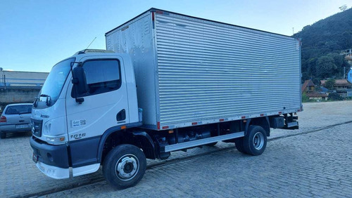 Mercedes Benz 1016
