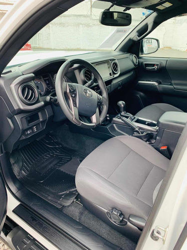 Imagen 15 de 15 de Toyota Tacoma 2018 3.5 Trd Sport At