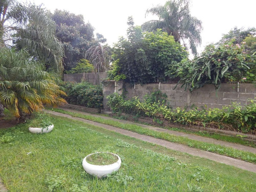 Casa 2 Dorm.en Cap.bermúdez Con Jardin Y Cochera