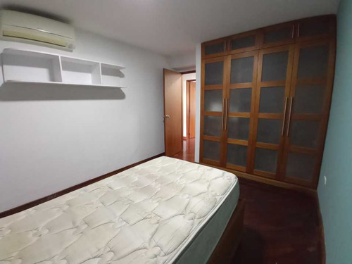 Imagen 18 de 27 de En Venta Apartamento Remodelado 144 M² 4h/3b/2 Pe Chuao