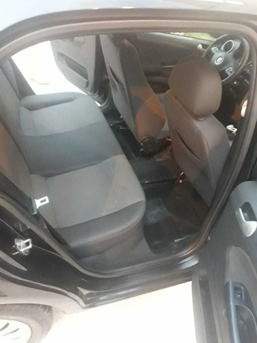 Volkswagen Voyage 2014 1.6 Vht Trend Total Flex I-motion 4p