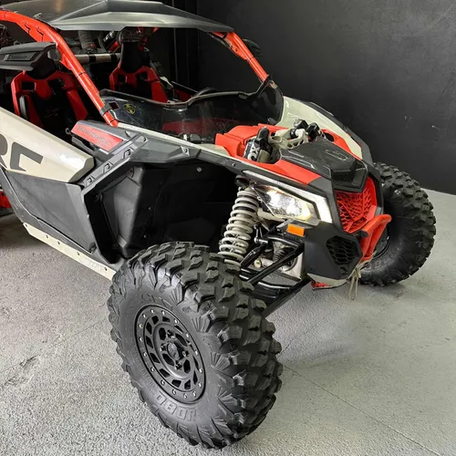 Can Am Maverick X Rc