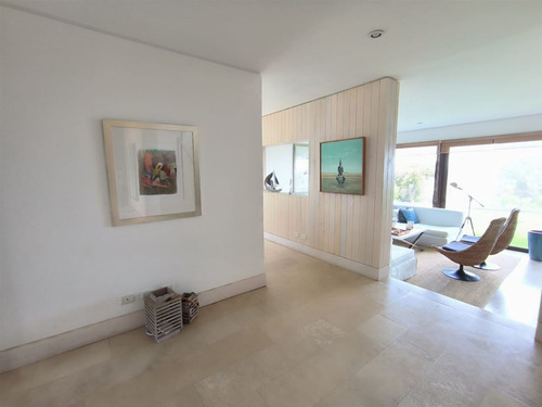 Departamento En Venta De 4 Dorm. En Zapallar
