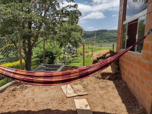 Imagem 9 de 14 de 1.027m², Em Condomínio, 01 Dormt, Churrasqueira E Piscina !!