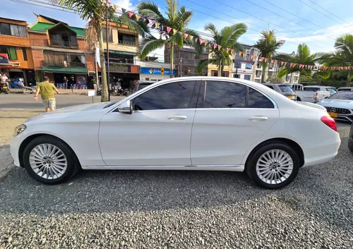 Mercedes-Benz Clase C 200 2.0 Cgi Exclusive