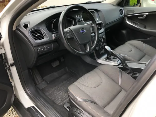 Volvo V40 2.5 T5 Cross Country Awd