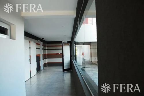 Imagen 3 de 12 de Venta De Departamento 2 Ambientes En La Plata (27141)