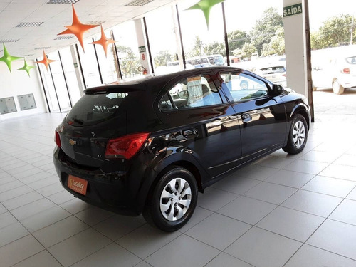 Chevrolet Onix 1.0 Mpfi Lt 8v Flex 4p Manual
