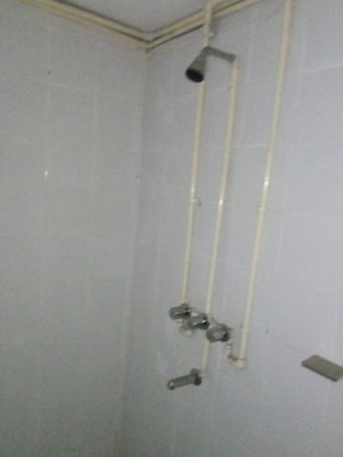 Imagen 6 de 7 de Galpon En Venta En Moron Sur