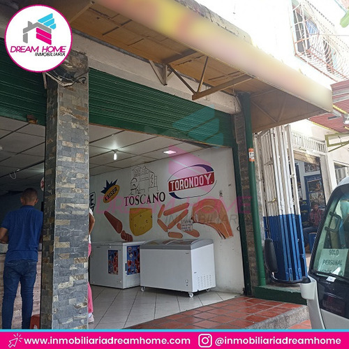Imagen 3 de 12 de Local Calle Tamanaco Y El Carmen - Santa Teresa Del Tuy